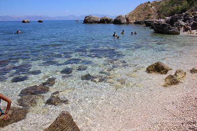 Villa con spiaggia privata - a mese