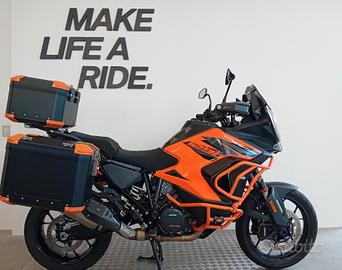 KTM 1290 SUPER ADVENTURE S - 2022