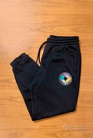 Pantaloni Puma Neri con Logo Colorato