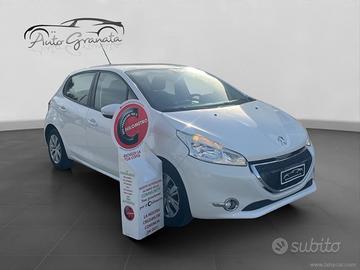 PEUGEOT 208 1.4 HDi 68 CV 5p. Allure GARANTITA 12