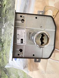 Serratura di sicurezza