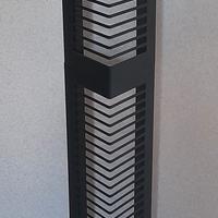 Colonna porta CD / DVD