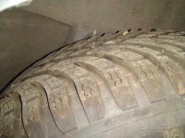 kleber gomme invernali 195 65 15 quasi nuove