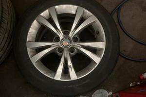 Cerchi in lega gommati Giulietta