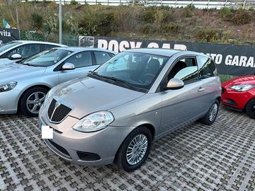 Lancia Ypsilon 1.3 MJT 75 CV Elle-08/2010