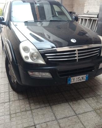 rexton 270 xdi. autocarro n1