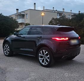 Range Rover Evoque R Dynamic 2.0 AWD auto
