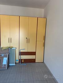 Armadio 5 ante con cassettiera