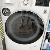 lavatrice 10 kg LG F4R3710NSWW.ABWQPIS auto dose