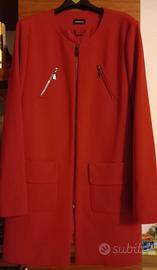 Cappotto rosso con cerniera, Motivi, taglia 46