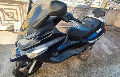 Piaggio Xevo 250 