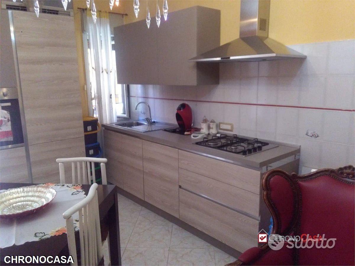 Bivani mansardato ristrutturato in zona Sperone - Vista 5