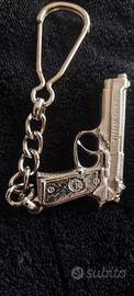 PORTACHIAVI RIPRODUZIONE PISTOLA BERETTA 92F IN AC