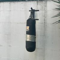 Sacco da box con gancio da muro e staffa
