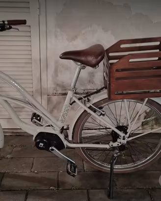 BICICLETTA ELETTRICA DONNA 