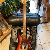 Basso elettrico Fender Originale