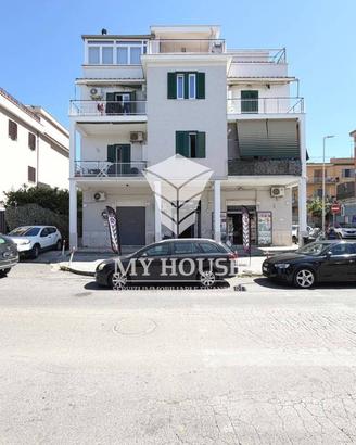 Appartamento di 110 m² con 4 locali e box auto a R