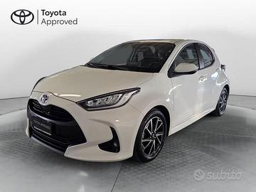 Toyota Yaris 4nd serie 1.5 Hybrid 5 porte Trend