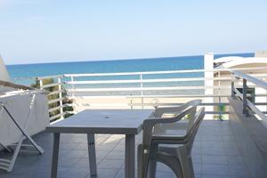 Appartamento fronte mare