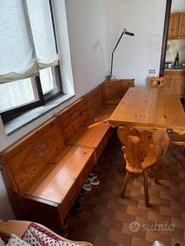 Tavolo e panca stile tirolese