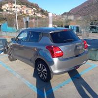 Suzuki Swift Allgrip 4x4 anno 2020 argento met