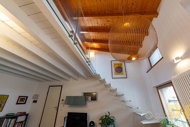 Bicamere con soppalco in zona Piazza Garibaldi