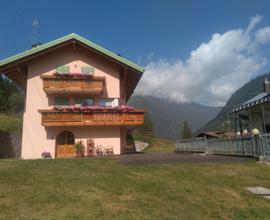 Vacanze in montagna, casa recente costruzione