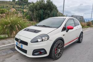 Grande punto Abarth