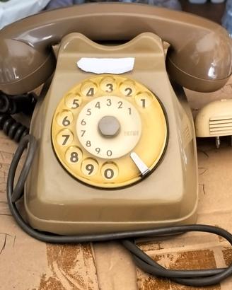 Coppia di telefoni anni 70'
