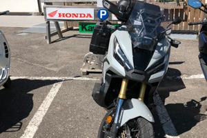 Honda X adv 750