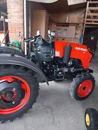 Trattore agricolo da 25cv