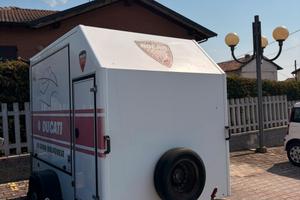 Carrello cresci moto chiuso