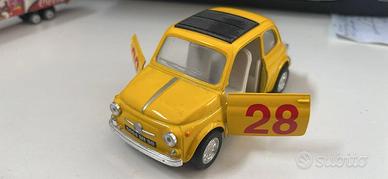 FIAT 500 - GIALLA - N° 28 - CARICA A MOLLA