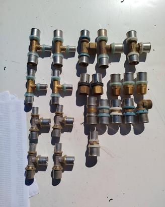 Raccordi per  multistrato