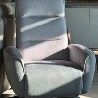 Poltrona con meccanismo relax