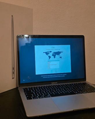 MacBook Air 13" Retina 2018 - 8/128GB - completo