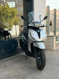 Piaggio Beverly 400 s
