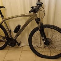  mtb bianchi kuma 29. con cambio shimano 
