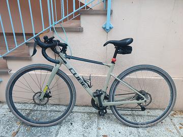 Gravel CUBE Nuroad taglia S