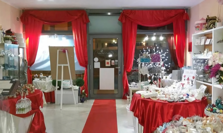 Attività di Bomboniere e Wedding