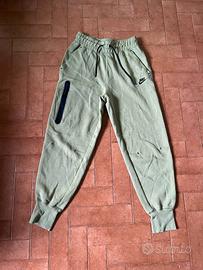 pantalone tuta Nike come nuovo