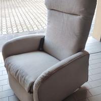 poltrona alzapersona elettrica motirizzata