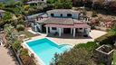 villa-domus-de-maria-con-piscina