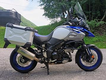 moto Suzuki v-strom 1000