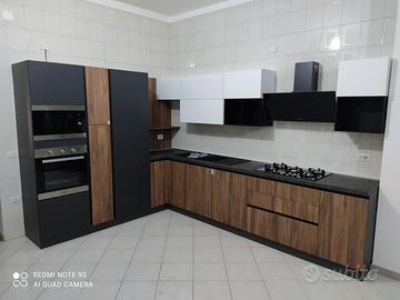 Cucina angolare Mobilturi