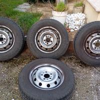 pneumatici 215/70 R 15c