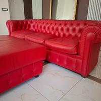 Divano 3 posti in pelle simil Chesterfield