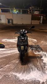 F10 moto