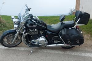 Triumph Thunderbird 1600 custom cruiser 2009