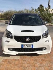 Smart cabrio allestimento BRABUS